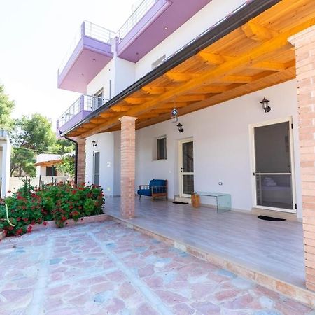Premier Guest House Вльора Екстер'єр фото