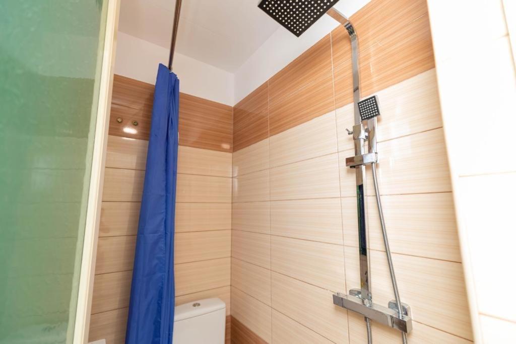 Premier Guest House Вльора Екстер'єр фото